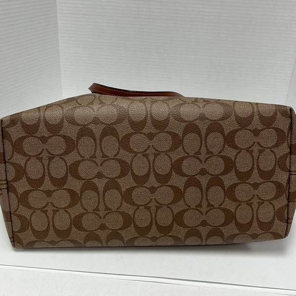 Coach Keith Haring Signature Canvas W/ Patches Tote Bag F48728 - Picture 9 of 10